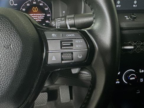 Used 2023 Honda Accord Touring image 17