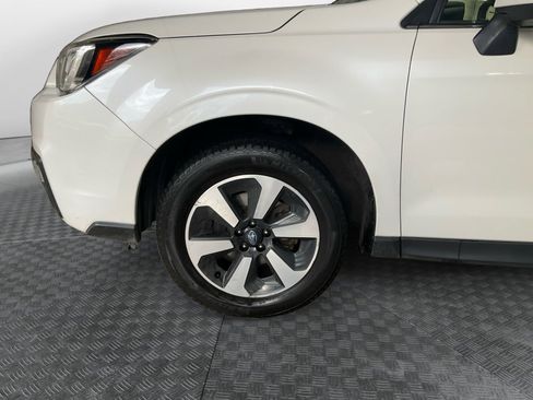 Used 2017 Subaru Forester 2.5i Limited image 14