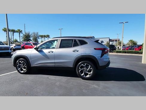 New 2026 Chevrolet Trax LT w/ Driver Confidence Package image 20