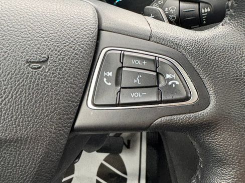 Used 2017 Ford Escape Titanium image 50