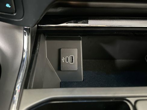 New 2025 Ford F150 Lariat w/ Equipment Group 501A Mid image 29