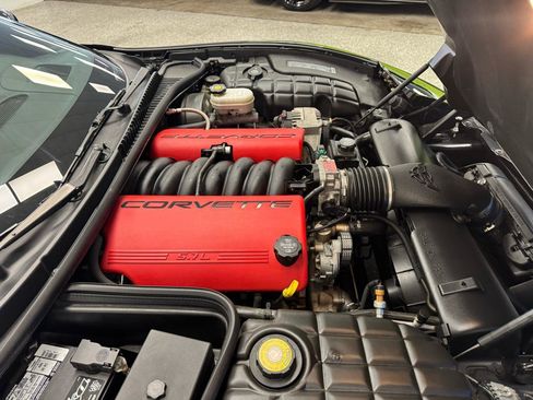 Used 2004 Chevrolet Corvette Z06 w/ Memory Package RWD image 21