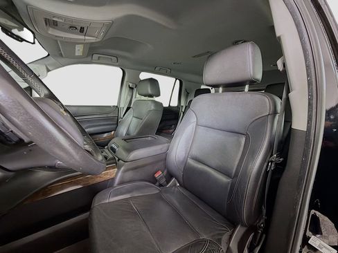 Used 2019 Chevrolet Tahoe LT RWD image 12