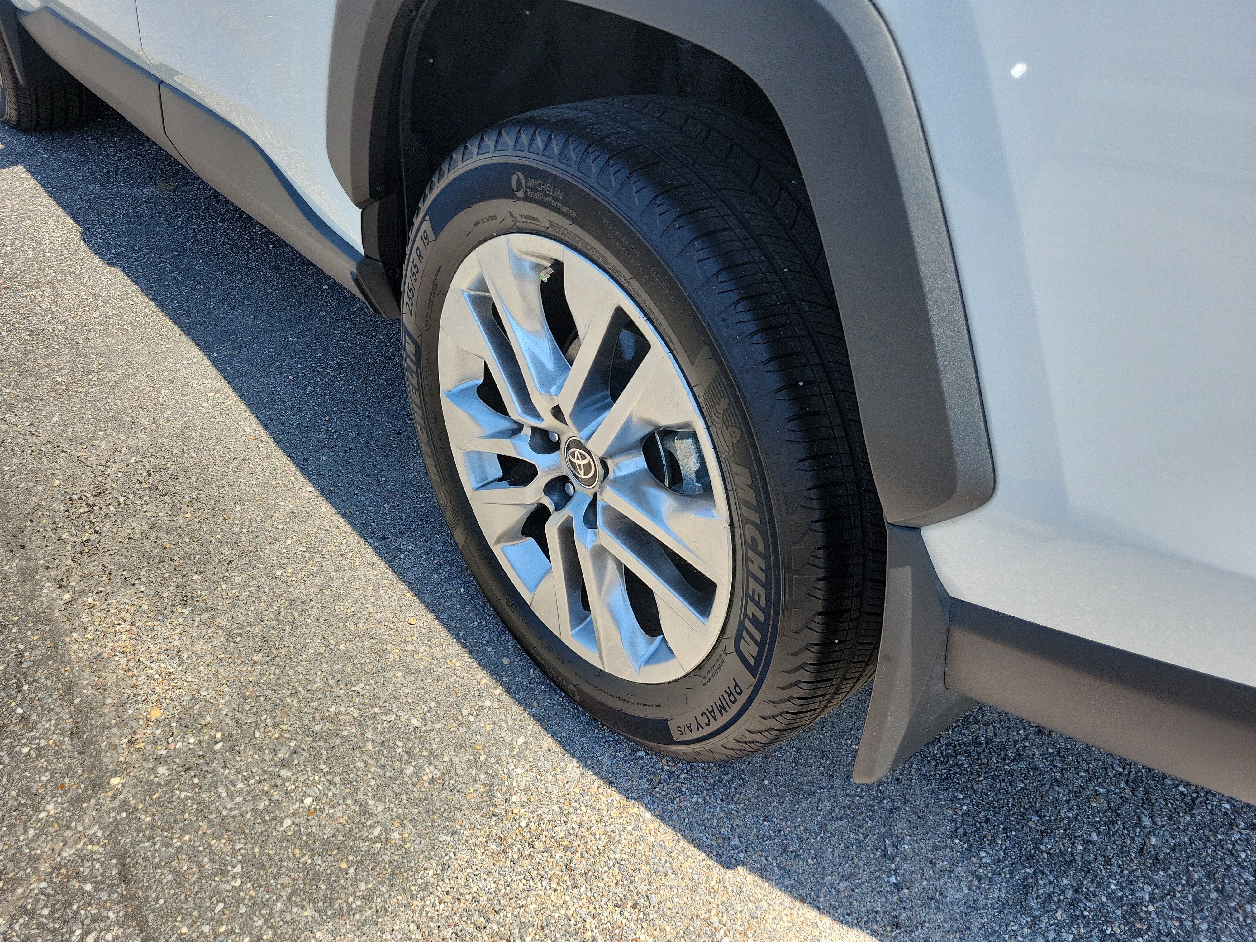 Used 2025 Toyota RAV4 XLE Premium w/ Weather Package FWD image 26