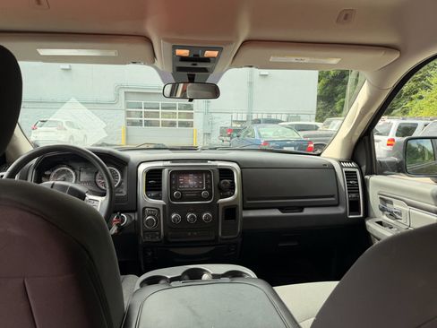 Used 2021 RAM 1500 Classic SLT AWD/4WD image 8