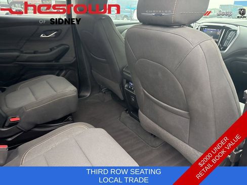 Used 2020 Chevrolet Traverse LT image 19