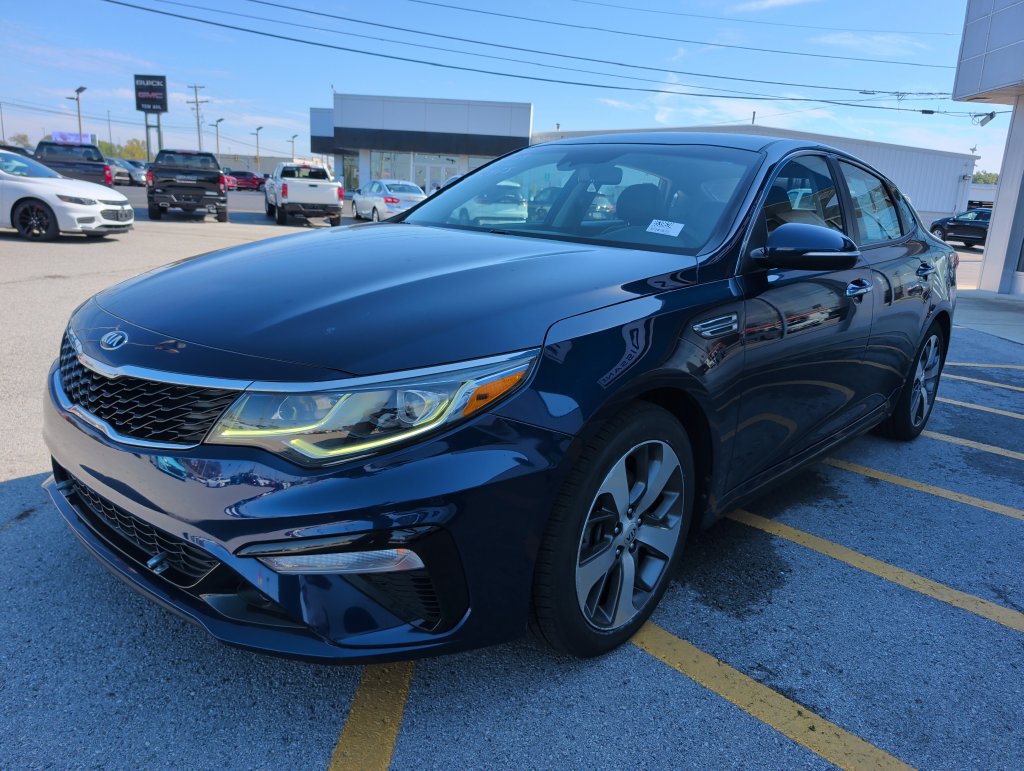 Used 2020 Kia Optima S FWD image 3
