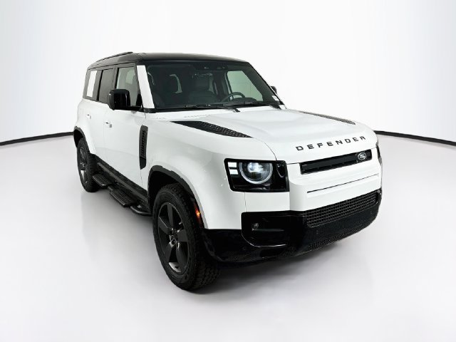 New 2026 Land Rover Defender 110 X-Dynamic SE AWD/4WD image 3