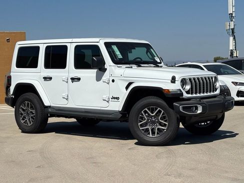 New 2025 Jeep Wrangler Sahara w/ Safety Group image 26