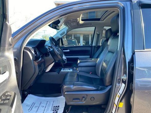 Used 2019 Toyota Tundra Limited image 25