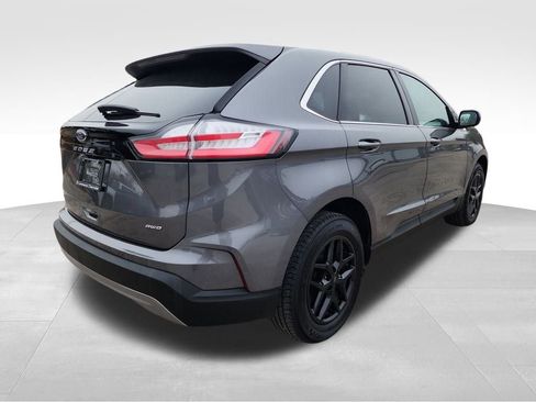 Used 2023 Ford Edge SEL image 8