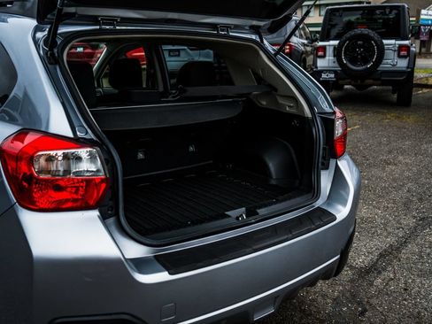 Used 2014 Subaru Crosstrek 2.0i Premium w/ Moonroof Package AWD/4WD image 19