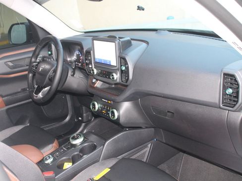 Used 2024 Ford Bronco Sport Outer Banks AWD/4WD image 20
