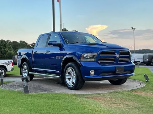 Used 2016 RAM 1500 Sport w/ Convenience Group AWD/4WD image 9