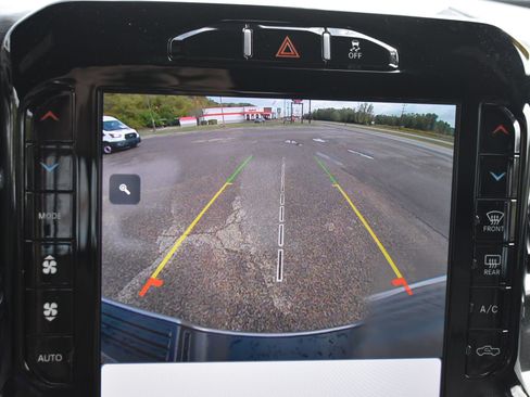 Used 2024 RAM 3500 Laramie w/ Night Edition image 26