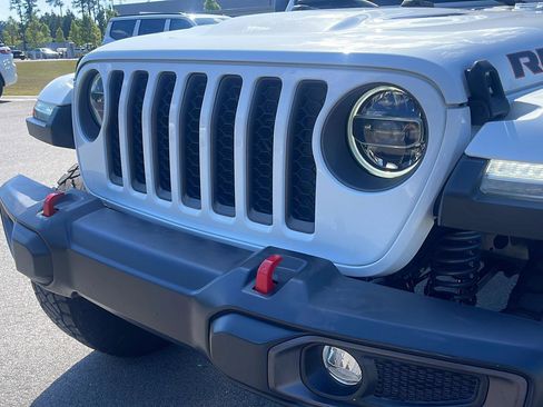 Used 2022 Jeep Gladiator Rubicon w/ LED Lighting Group AWD/4WD image 12