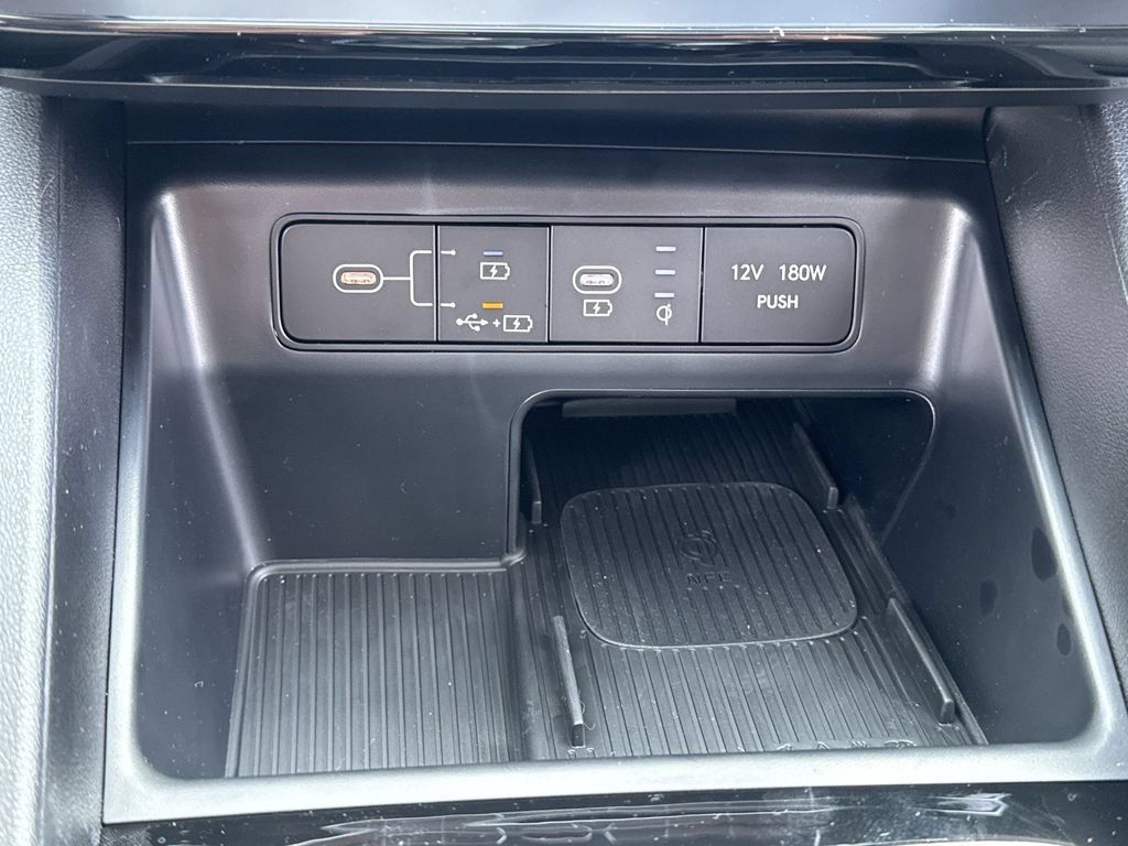 Used 2025 Hyundai Tucson SEL AWD/4WD image 22