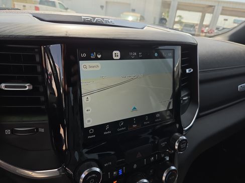 Used 2024 RAM 1500 Laramie RWD image 22