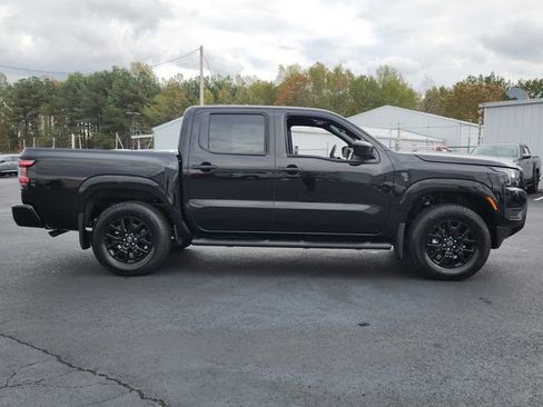 New 2026 Nissan Frontier SV w/ SV Convenience Package AWD/4WD image 2