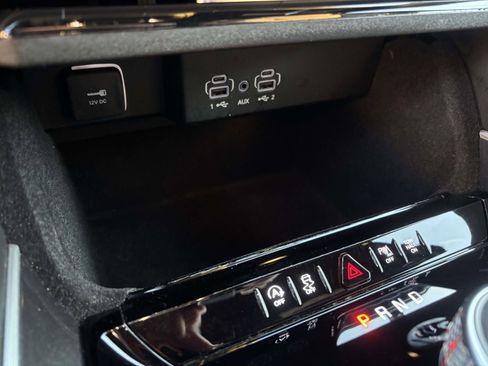 Used 2022 Jeep Wagoneer Series I image 25