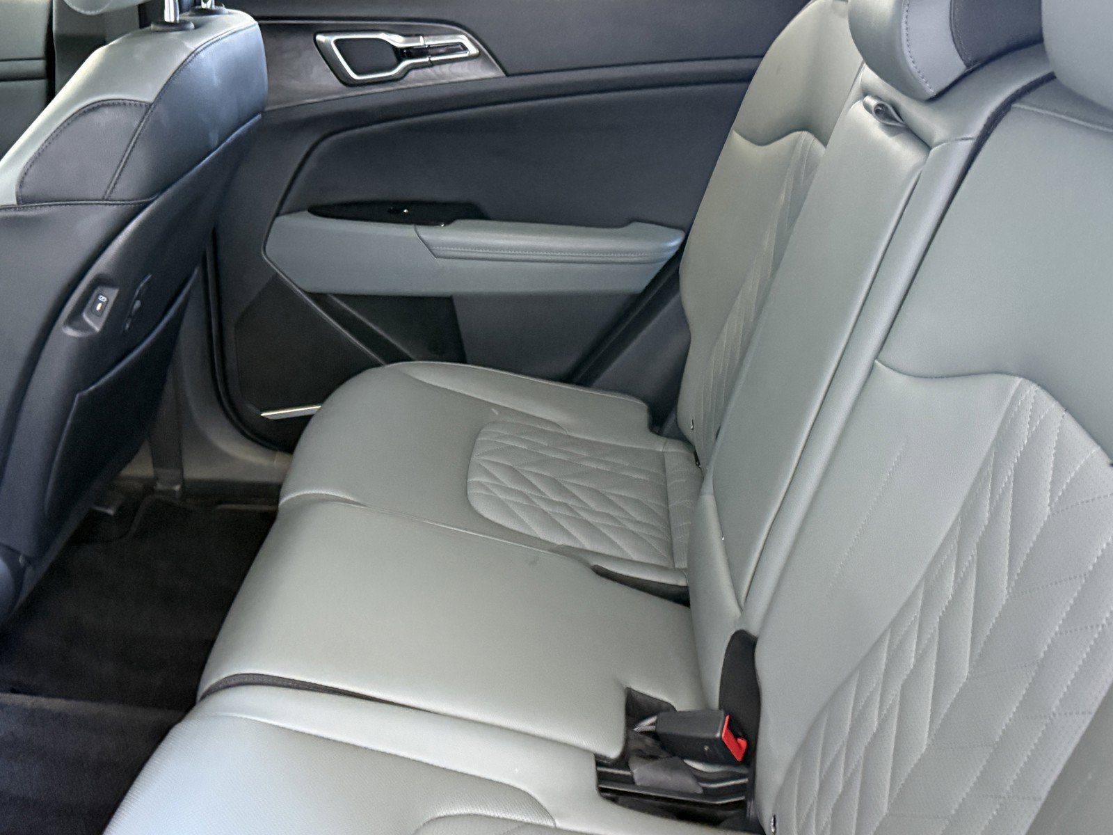 Used 2023 Kia Sportage X-Line w/ X-Line Premium Package AWD/4WD image 29