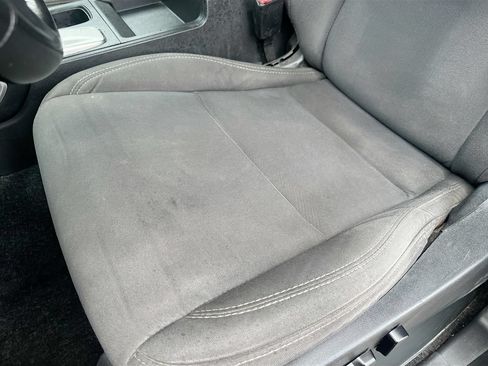 Used 2024 Nissan Frontier SV w/ SV Convenience Package RWD image 18