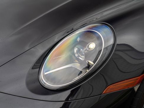 Used 2024 Porsche 911 Carrera 4S image 30