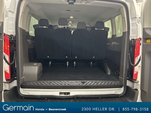 Used 2023 Ford Transit 350 XLT image 31