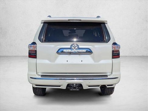 Used 2014 Toyota 4Runner Limited image 4