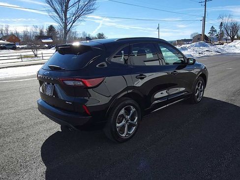 Used 2023 Ford Escape ST-Line w/ Tech Pack #1 image 8