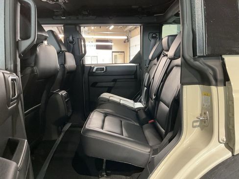 New 2026 Ford Bronco Outer Banks w/ Sasquatch Package image 20