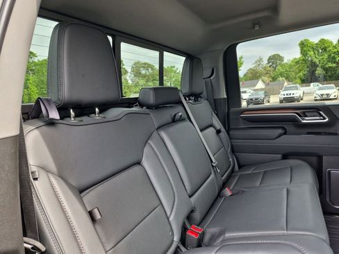 Certified 2025 GMC Sierra 2500 Denali w/ Technology Package AWD/4WD image 28