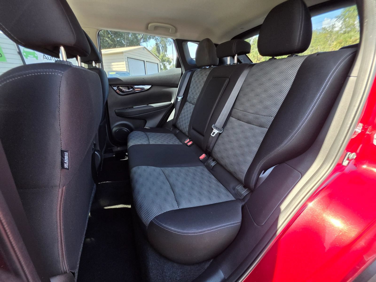 Used 2017 Nissan Rogue Sport SV FWD image 16