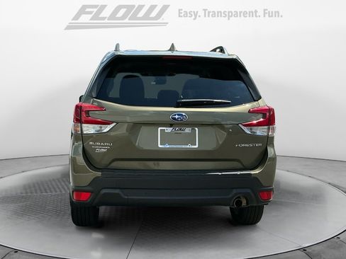 Certified 2023 Subaru Forester Limited AWD/4WD image 8
