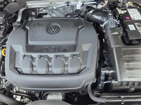 Used 2024 Volkswagen Tiguan SE R-Line FWD image 23