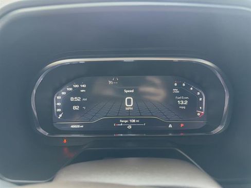 Used 2024 GMC Yukon XL SLT RWD image 14