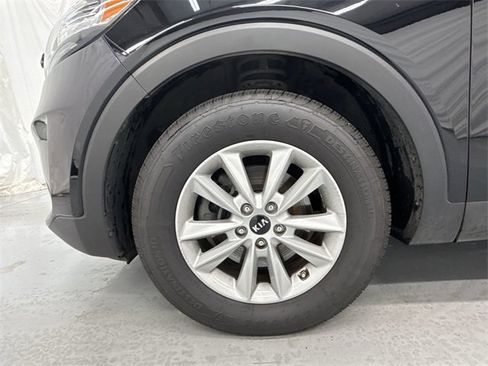 Used 2020 Kia Sorento L image 10