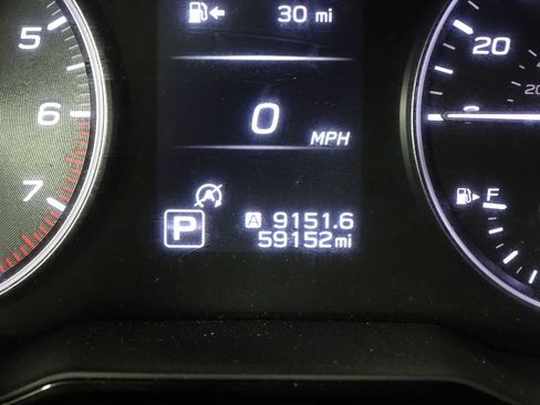 Used 2023 Subaru Outback Premium image 39