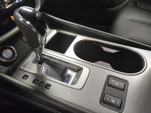 Used 2023 Nissan Murano SL w/ Cargo Package image 26