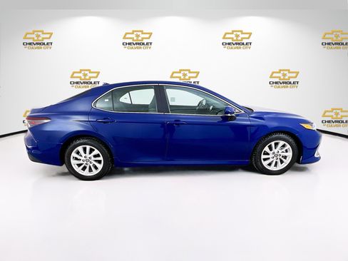 Used 2023 Toyota Camry LE w/ Cold Weather Package image 8