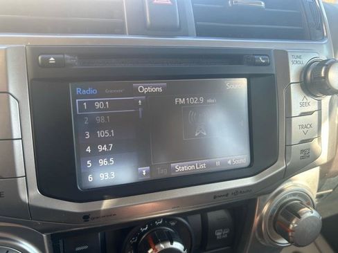 Used 2018 Toyota 4Runner SR5 image 12