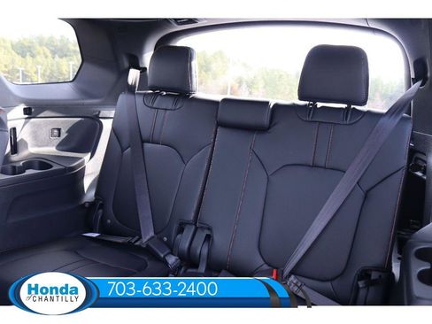 New 2025 Honda Pilot TrailSport image 30