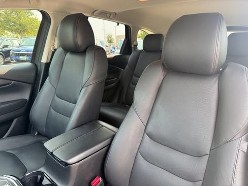 Used 2022 MAZDA CX-9 Touring Plus AWD/4WD image 15