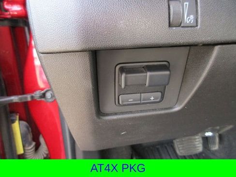 Used 2024 GMC Canyon AT4X AWD/4WD image 11