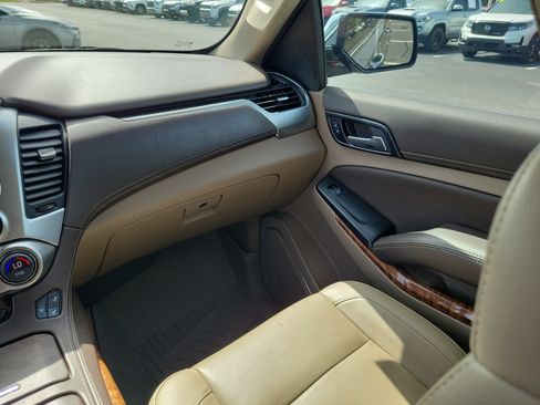 Used 2020 Chevrolet Tahoe Premier w/ Max Trailering Package AWD/4WD image 17