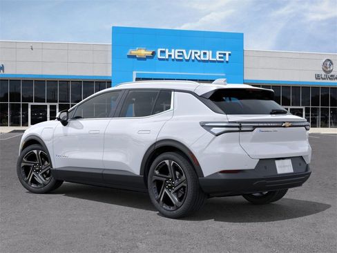 New 2026 Chevrolet Equinox EV LT image 3