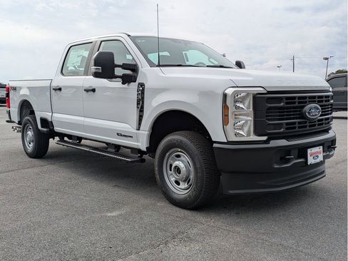 New 2026 Ford F250 XL w/ 360-Degree Camera Package AWD/4WD image 4