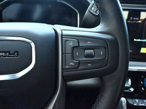 Used 2025 GMC Sierra 2500 Denali Ultimate w/ Max Trailering Package AWD/4WD image 19