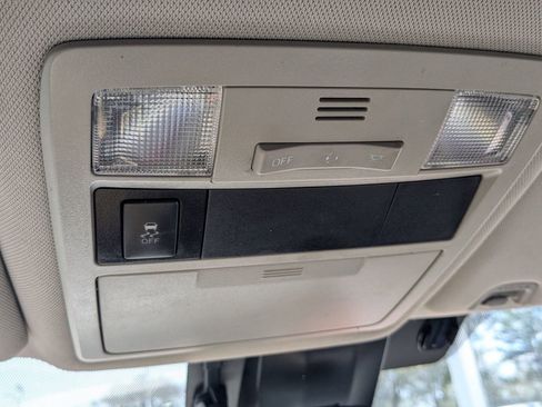 Used 2018 Toyota Tacoma SR5 image 22