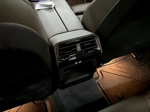 Used 2026 BMW 530i w/ Premium Package image 35